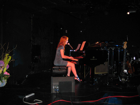 Alicia Witt has a great set of pipes and beautiful songs - look out for a Talent Q&A with her soon!